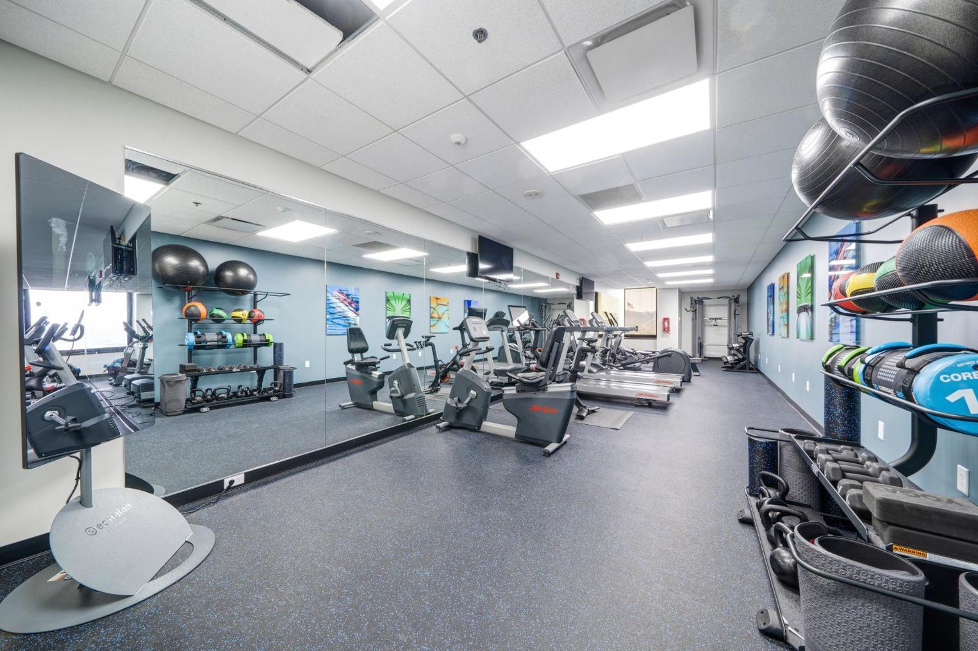 Luxe City Views Prime Location 24-7 Parking Gym Lounge Pittsburgh Eksteriør billede